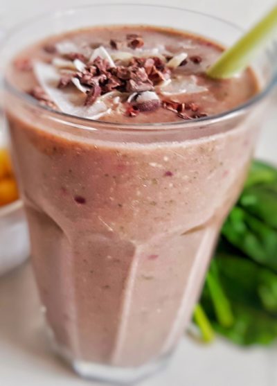 Nourishing Blackberry, Apple & Spinach Smoothie Recipe