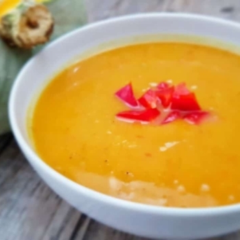 Easy & Delicious Squash Soup Recipe